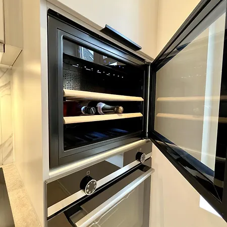 Exclusive Apartment, Location In *