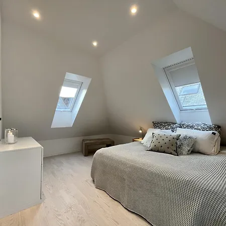 Apartman Exclusive Apartment, Location In *