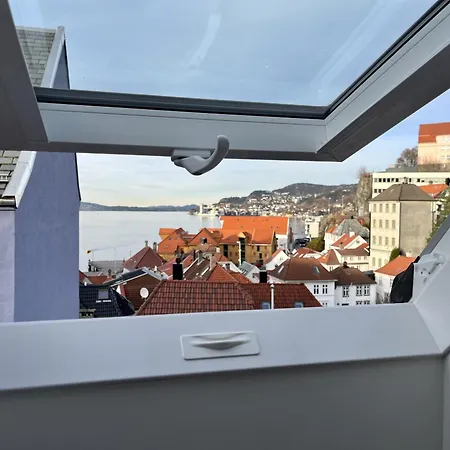 Exclusive Apartment, Location In