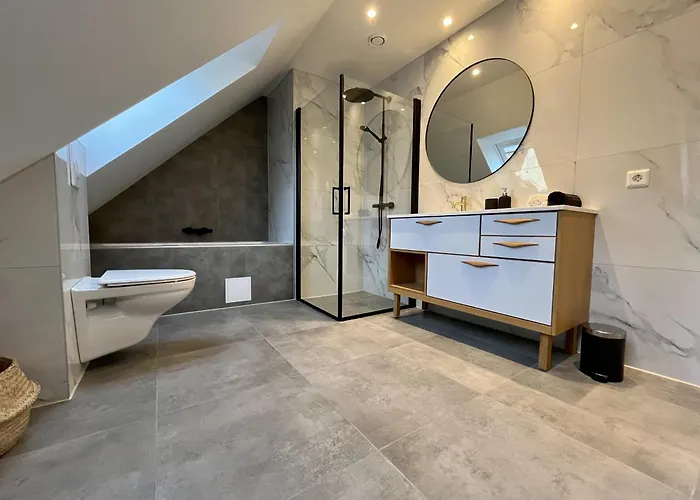 Exclusive Apartment, Location In *